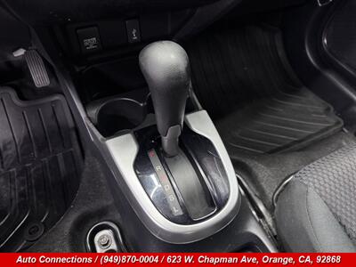 2018 Honda Fit LX   - Photo 13 - Orange, CA 92868
