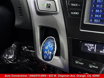 2014 Toyota Prius v Five - Photo 19 - Orange, CA 92868
