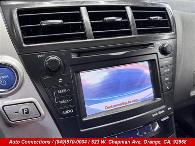 2014 Toyota Prius v Five - Photo 18 - Orange, CA 92868