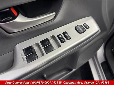 2014 Toyota Prius v Five - Photo 22 - Orange, CA 92868