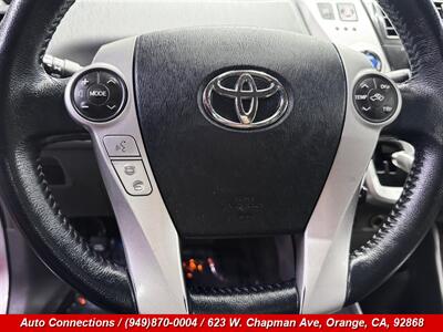 2014 Toyota Prius v Five - Photo 13 - Orange, CA 92868
