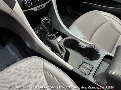 2013 Hyundai SONATA Hybrid Limited   - Photo 17 - Orange, CA 92868