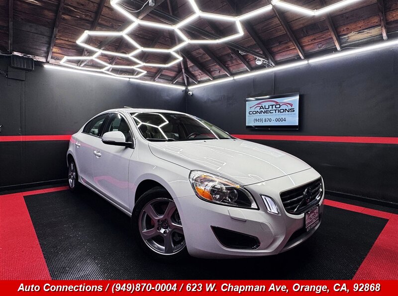 2012 Volvo S60 T5   - Photo 1 - Orange, CA 92868