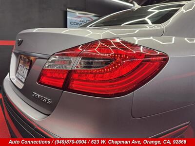 2013 Hyundai Genesis 3.8 - Photo 27 - Orange, CA 92868