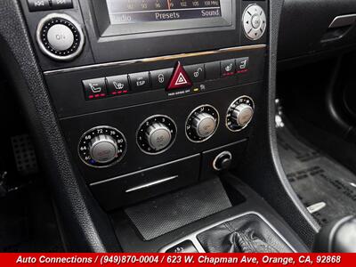 2009 Mercedes-Benz SLK SLK 300   - Photo 19 - Orange, CA 92868