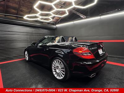 2009 Mercedes-Benz SLK SLK 300   - Photo 6 - Orange, CA 92868