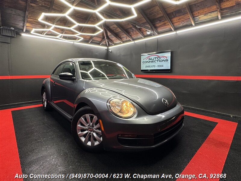 2014 Volkswagen Beetle-Classic 1.8T Entry PZEV   - Photo 1 - Orange, CA 92868