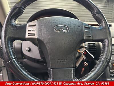 2003 INFINITI G35   - Photo 12 - Orange, CA 92868