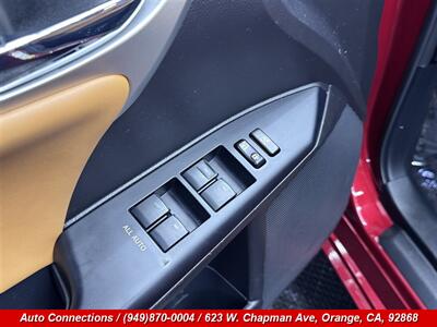 2012 Lexus CT 200h Premium   - Photo 27 - Orange, CA 92868