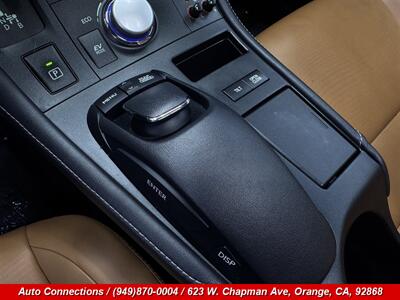 2012 Lexus CT 200h Premium   - Photo 15 - Orange, CA 92868