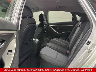 2013 Hyundai ELANTRA GT GLS   - Photo 9 - Orange, CA 92868