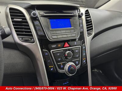 2013 Hyundai ELANTRA GT GLS   - Photo 16 - Orange, CA 92868