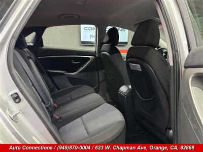2013 Hyundai ELANTRA GT GLS   - Photo 8 - Orange, CA 92868