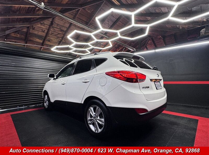 2013 Hyundai TUCSON GLS - Photo 4 - Orange, CA 92868