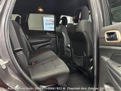 2014 Jeep Grand Cherokee Laredo   - Photo 8 - Orange, CA 92868