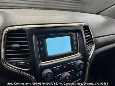2014 Jeep Grand Cherokee Laredo   - Photo 14 - Orange, CA 92868