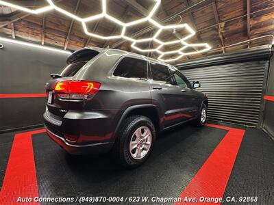 2014 Jeep Grand Cherokee Laredo   - Photo 3 - Orange, CA 92868
