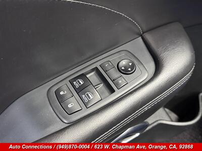 2018 Dodge Challenger SXT Plus   - Photo 21 - Orange, CA 92868