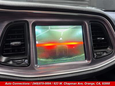 2018 Dodge Challenger SXT Plus   - Photo 17 - Orange, CA 92868