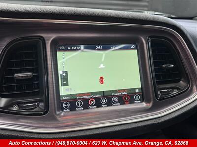 2018 Dodge Challenger SXT Plus   - Photo 16 - Orange, CA 92868