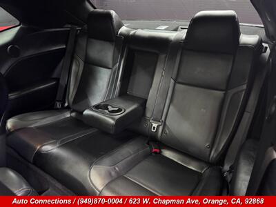 2018 Dodge Challenger SXT Plus   - Photo 9 - Orange, CA 92868