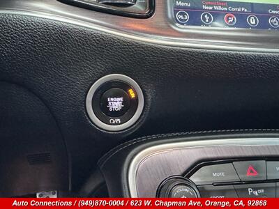2018 Dodge Challenger SXT Plus   - Photo 15 - Orange, CA 92868
