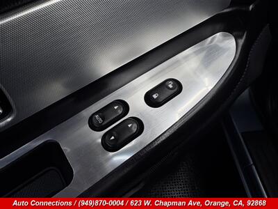 2005 Ford Thunderbird Deluxe - Photo 18 - Orange, CA 92868