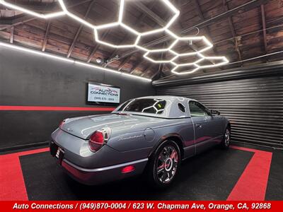 2005 Ford Thunderbird Deluxe - Photo 3 - Orange, CA 92868