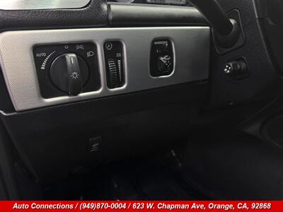 2005 Ford Thunderbird Deluxe - Photo 17 - Orange, CA 92868