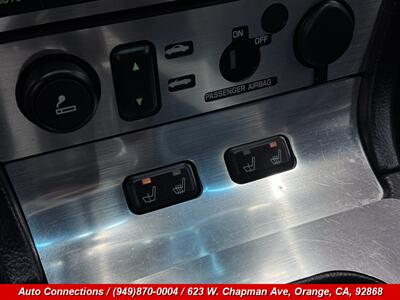 2005 Ford Thunderbird Deluxe - Photo 14 - Orange, CA 92868