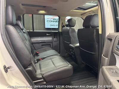 2015 Ford Flex SEL   - Photo 8 - Orange, CA 92868