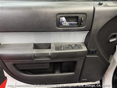 2015 Ford Flex SEL   - Photo 27 - Orange, CA 92868