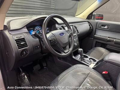 2015 Ford Flex SEL   - Photo 13 - Orange, CA 92868