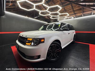 2015 Ford Flex SEL   - Photo 2 - Orange, CA 92868