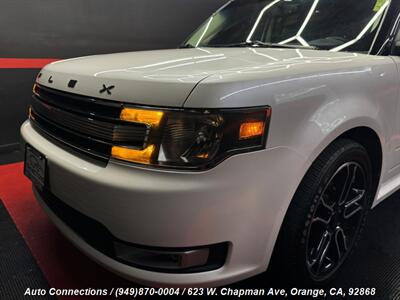 2015 Ford Flex SEL   - Photo 39 - Orange, CA 92868