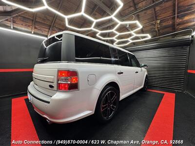 2015 Ford Flex SEL   - Photo 3 - Orange, CA 92868