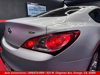 2012 Hyundai Genesis Coupe 2.0T   - Photo 26 - Orange, CA 92868