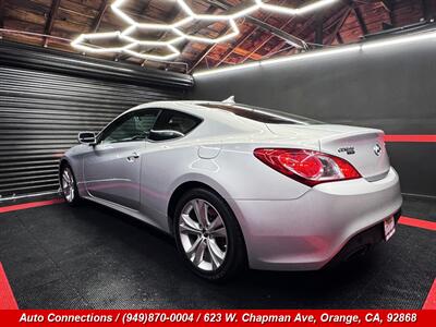 2012 Hyundai Genesis Coupe 2.0T   - Photo 4 - Orange, CA 92868