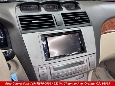 2007 Toyota Camry SLE V6   - Photo 15 - Orange, CA 92868