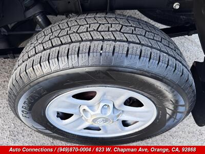 2017 Toyota Tundra SR5   - Photo 33 - Orange, CA 92868