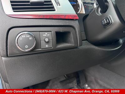 2010 Cadillac Escalade - Photo 19 - Orange, CA 92868