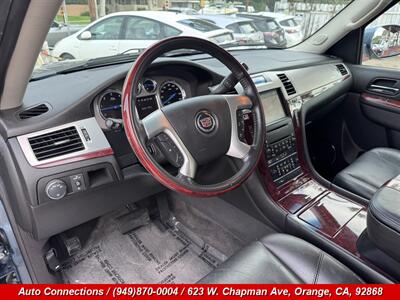 2010 Cadillac Escalade - Photo 13 - Orange, CA 92868