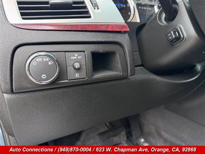 2010 Cadillac Escalade - Photo 19 - Orange, CA 92868