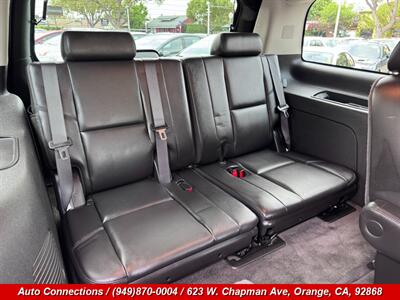 2010 Cadillac Escalade - Photo 10 - Orange, CA 92868