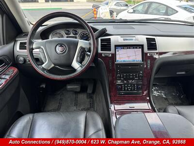 2010 Cadillac Escalade - Photo 14 - Orange, CA 92868