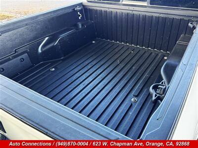 2016 Toyota Tacoma SR5 V6   - Photo 21 - Orange, CA 92868