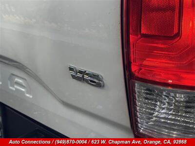 2016 Toyota Tacoma SR5 V6   - Photo 24 - Orange, CA 92868