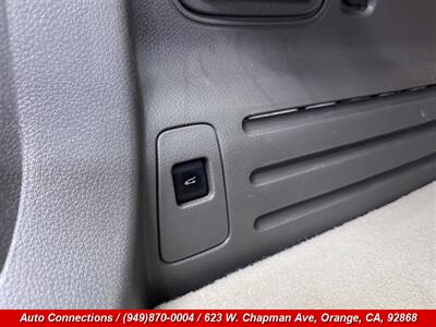 2011 Ford Edge Limited   - Photo 31 - Orange, CA 92868