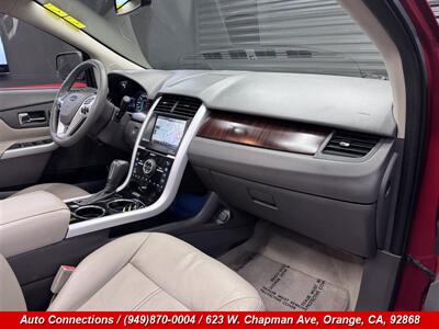 2011 Ford Edge Limited   - Photo 10 - Orange, CA 92868