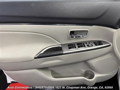 2019 Mitsubishi Outlander Sport ES   - Photo 18 - Orange, CA 92868